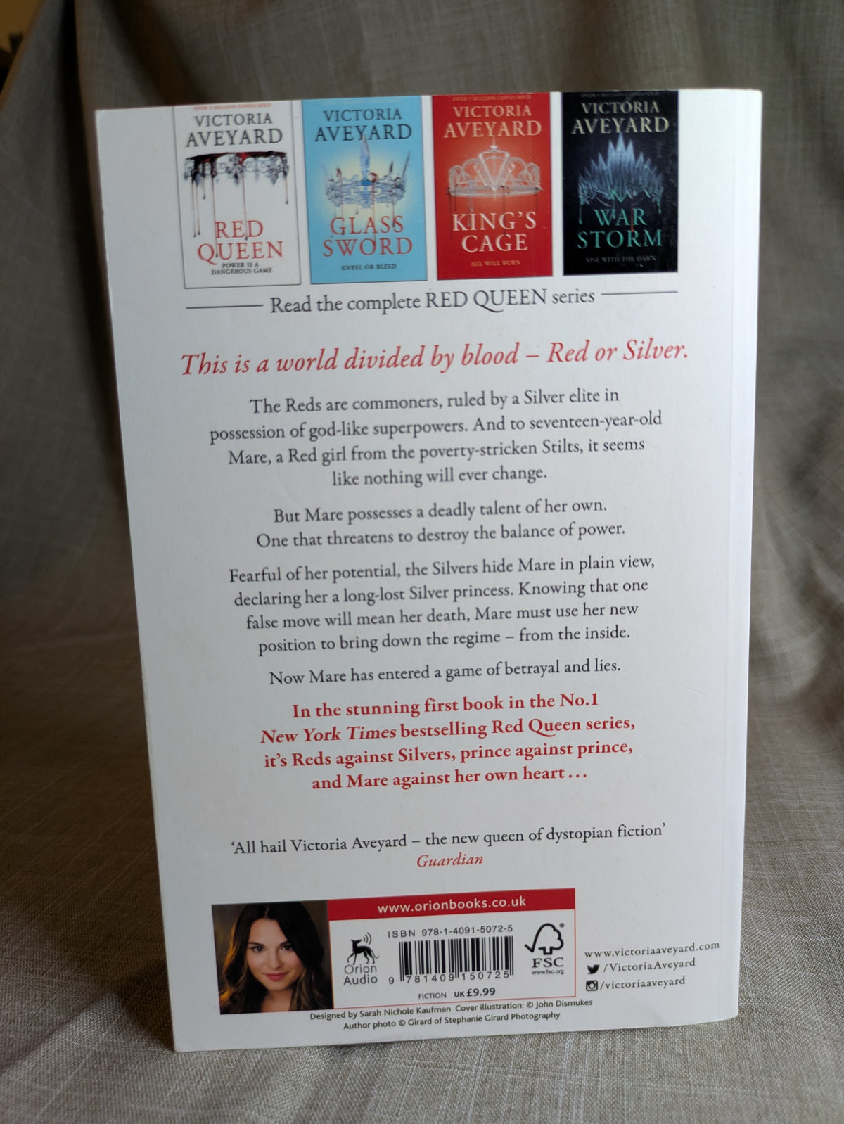 Red Queen - Victoria Aveyard